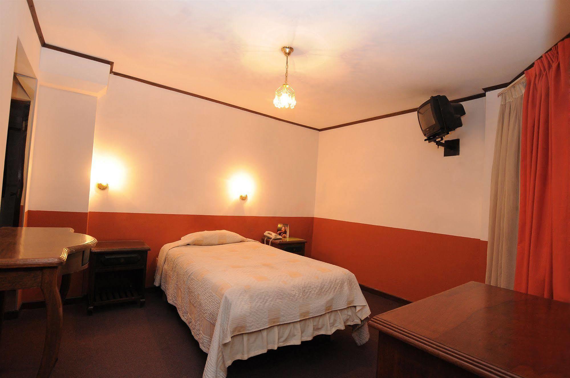 Hostal Recoleta Sur Сукре Экстерьер фото